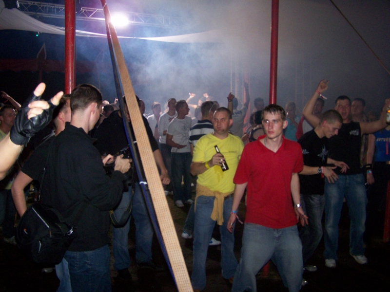 Vollbild Airbeat One  (Freitag)