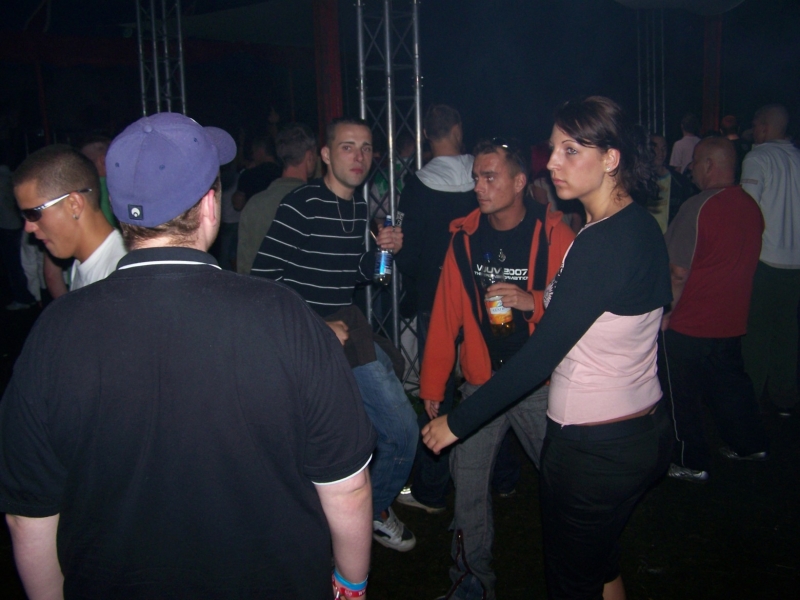Vollbild Airbeat One  (Freitag)