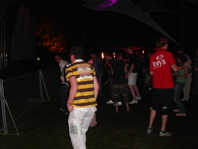 Vollbild Airbeat One  (Freitag)