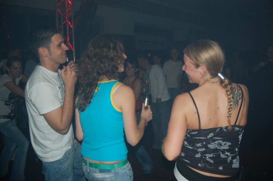 Vollbild Bremen4u & Feierei Print proudly presents CHRIS LIEBING