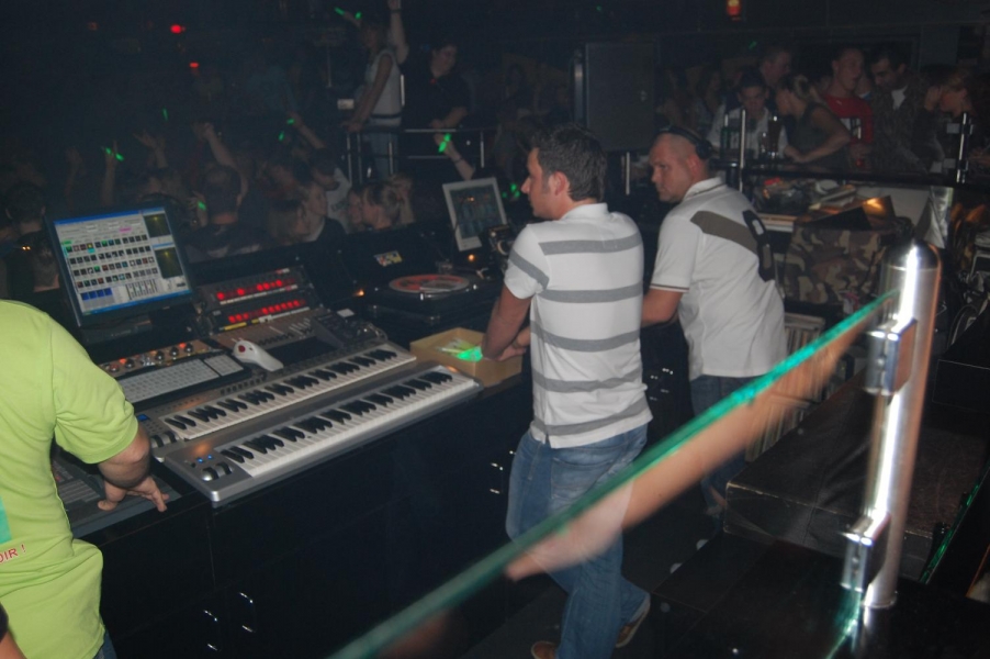 Friends-Parade Afterrave im Inkognito Teil 1