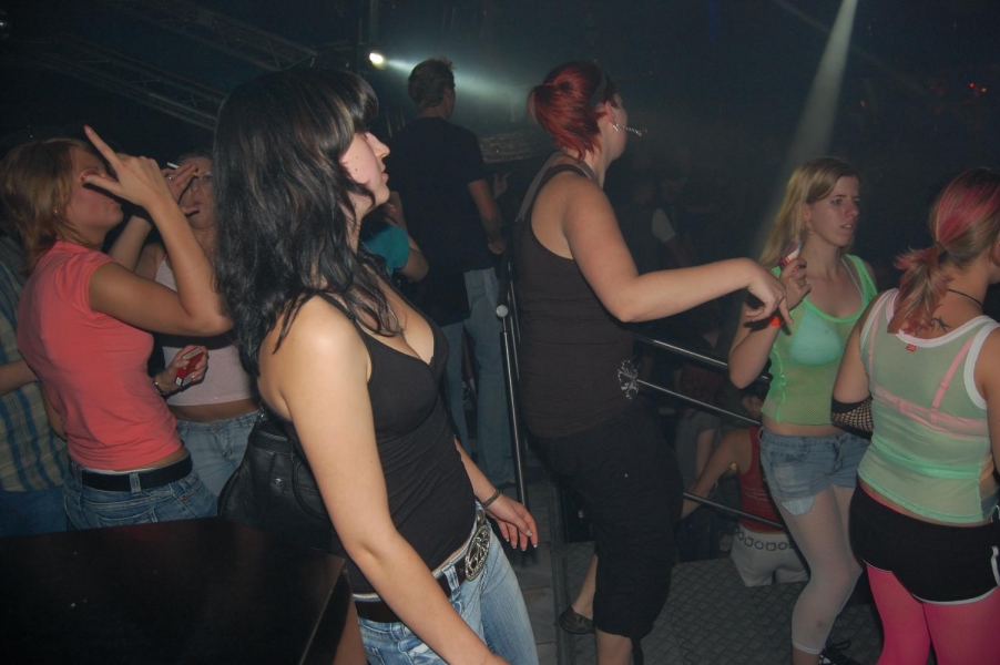 Friends-Parade Afterrave im Inkognito Teil 1