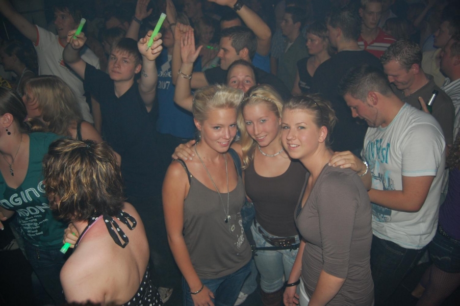 Friends-Parade Afterrave im Inkognito Teil 1