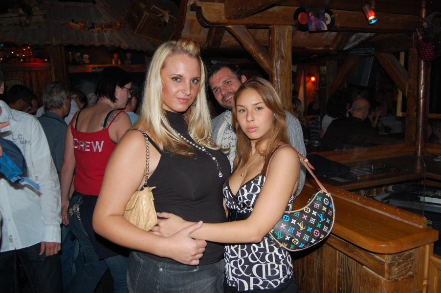 Pink Pussy Clubbing