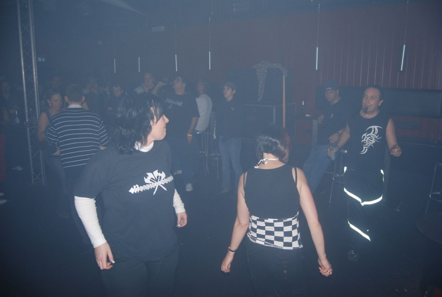 Vollbild Noise Demons