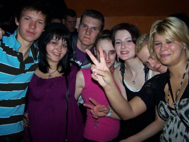 Vollbild Benefiz Rave