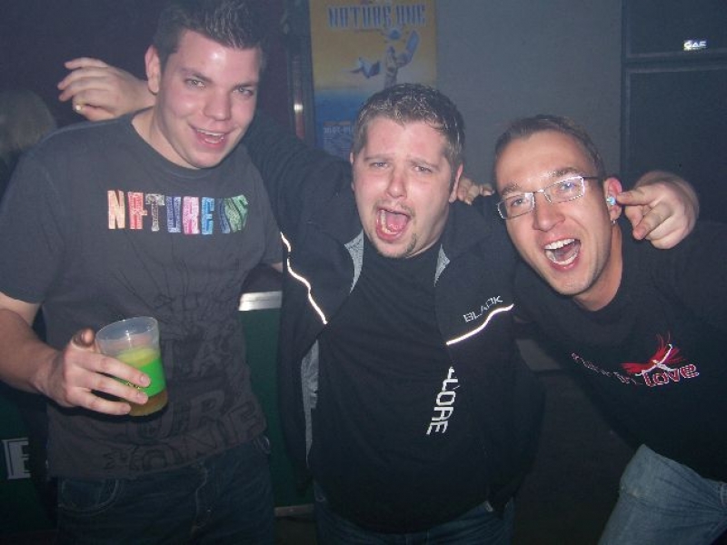 Vollbild USB  Party