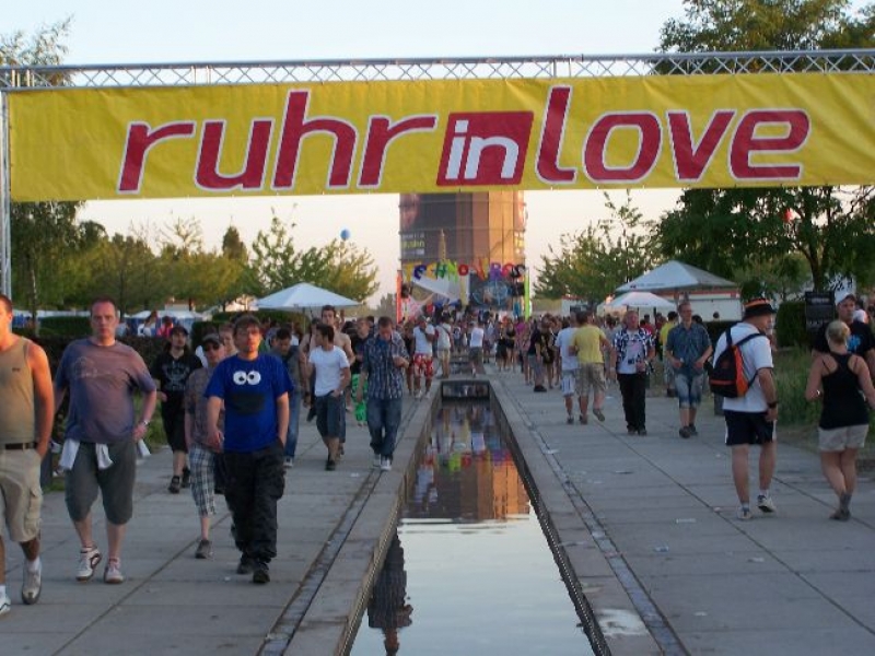 Vollbild ruhr in love