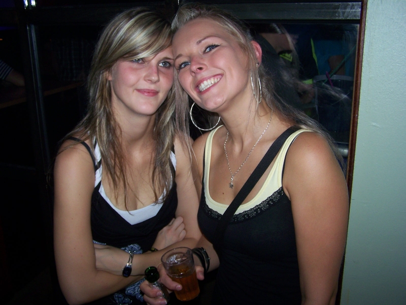 Vollbild BEACH RAVE