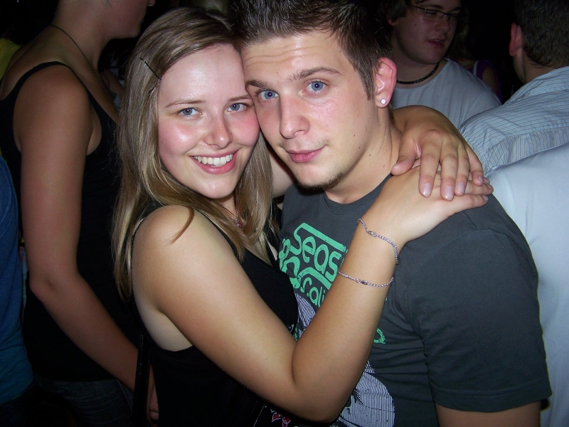 Vollbild BEACH RAVE