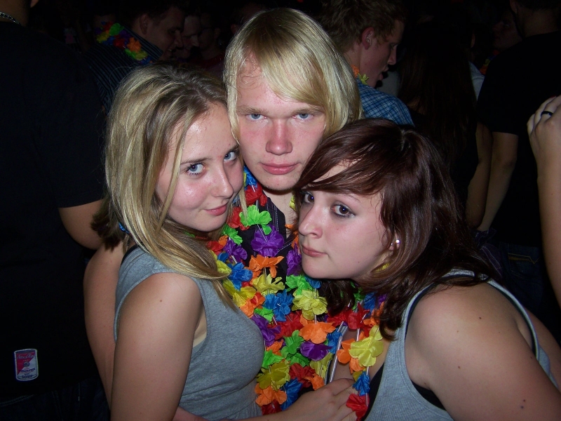 Vollbild BEACH RAVE