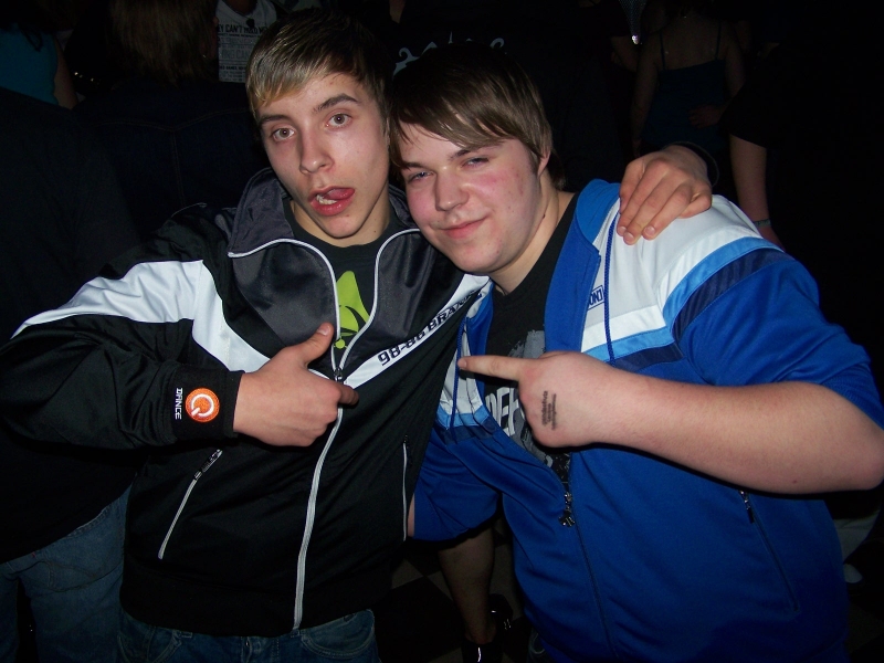 Vollbild TECHNO4EVER BENEFIZ RAVE