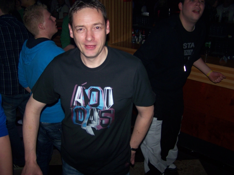 Vollbild TECHNO4EVER BENEFIZ RAVE