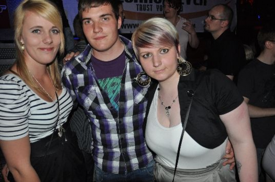 TECHNO4EVER OSTEREIER RAVE