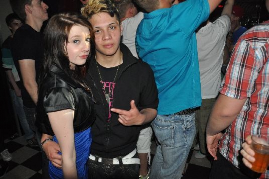 Vollbild TECHNO4EVER OSTEREIER RAVE