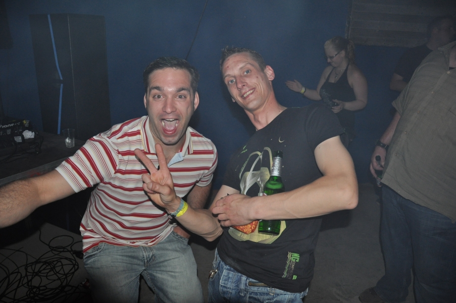 Vollbild ENERGIE LEITZENTRALE 7 CLR LABEL NIGHT