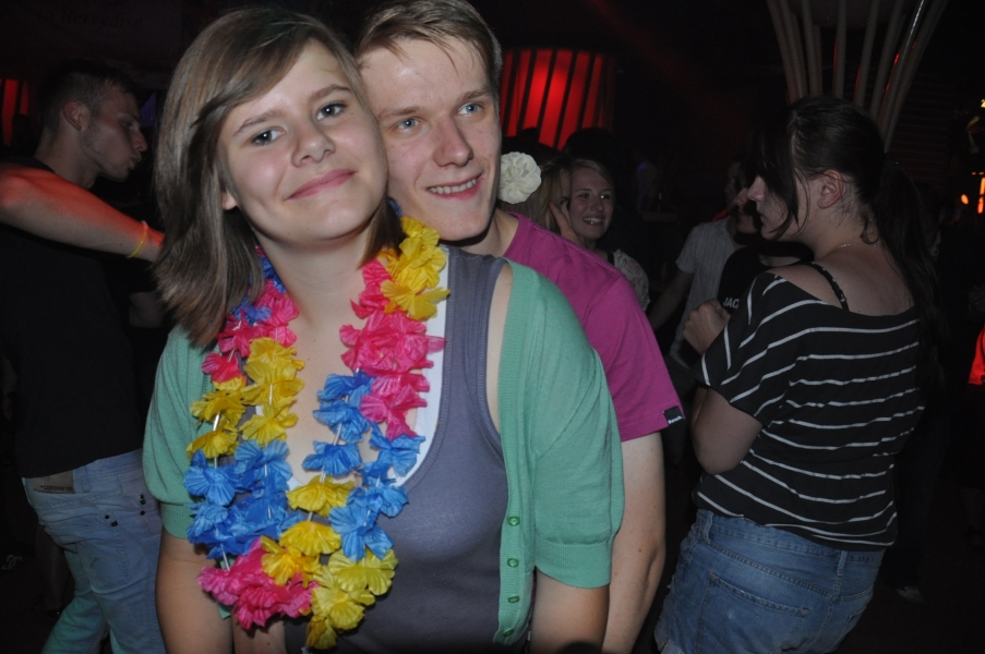 Vollbild TECHNO4EVER    Beach  Rave