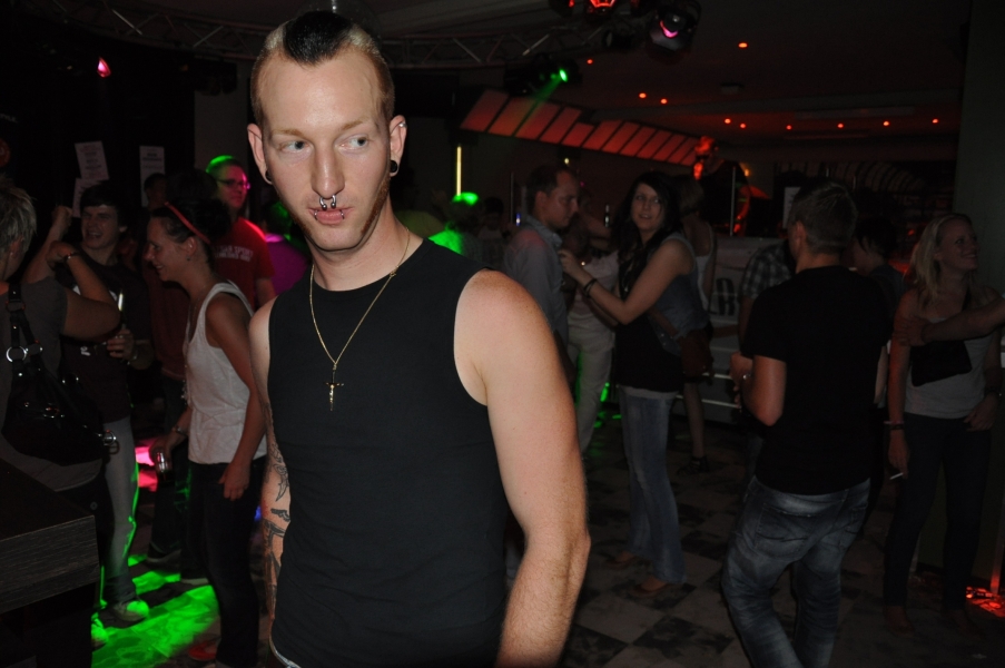 Vollbild TECHNO4EVER    Beach  Rave
