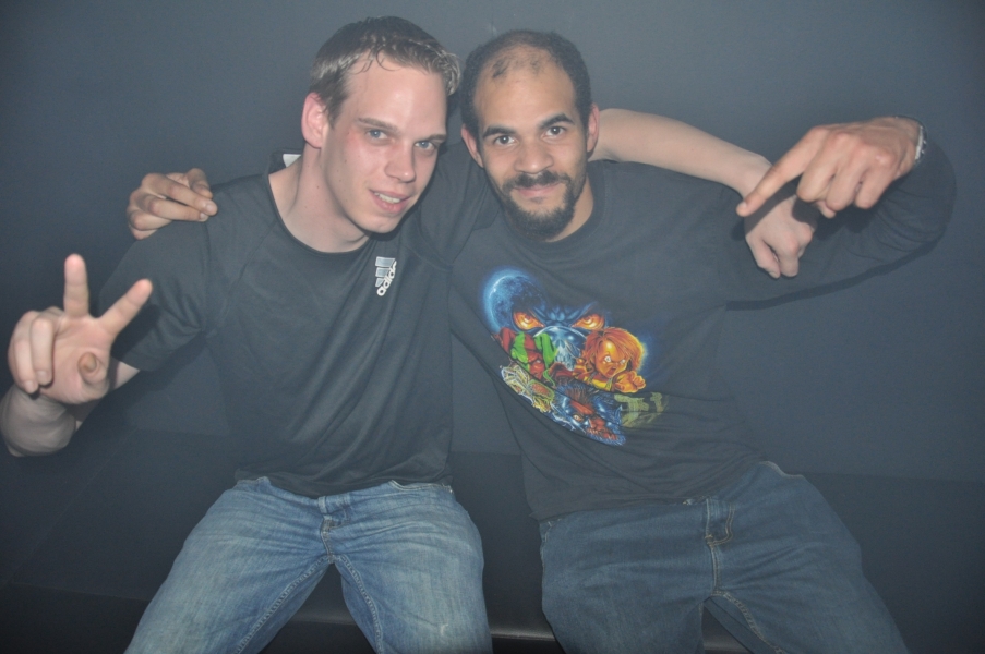 Vollbild Hard Experience feat The Vinylraider&Broszati B-Day with Djane E-Phex