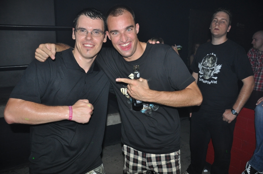 Hard Experience feat The Vinylraider&Broszati B-Day with Djane E-Phex