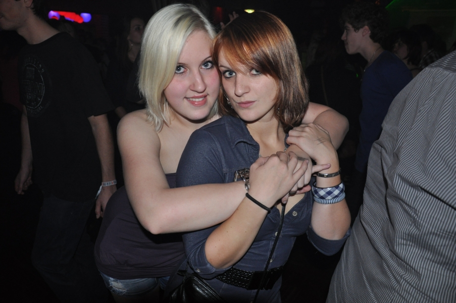 Vollbild 9 Years TECHNO4EVER B-Day Rave