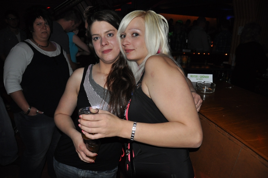Vollbild 9 Years TECHNO4EVER B-Day Rave