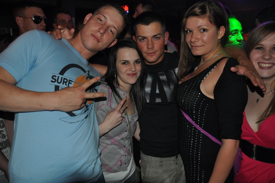 Vollbild 9 Years TECHNO4EVER B-Day Rave