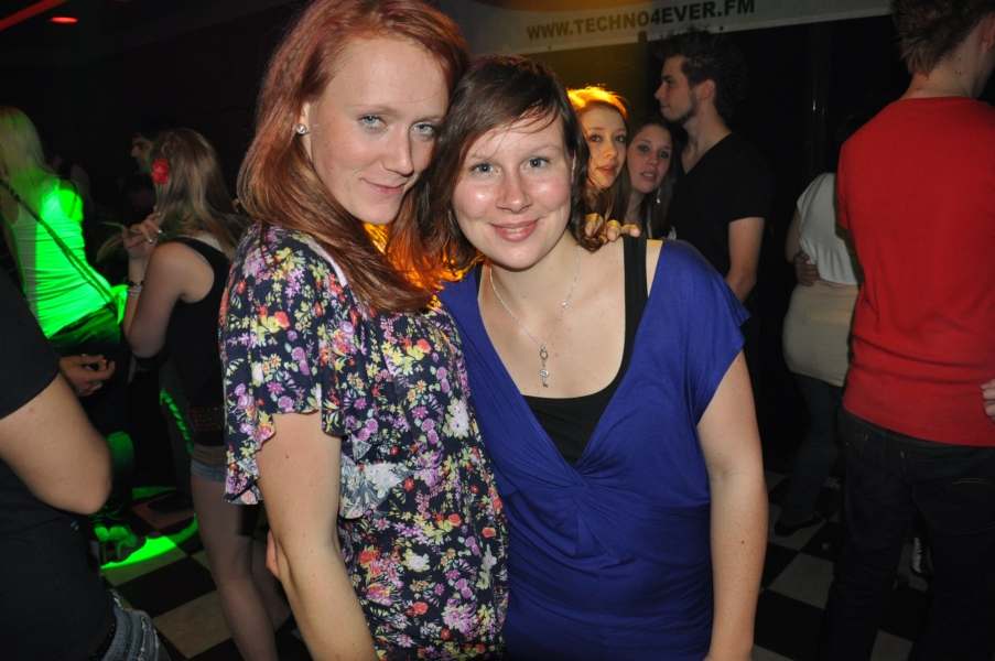 Vollbild 9 Years TECHNO4EVER B-Day Rave