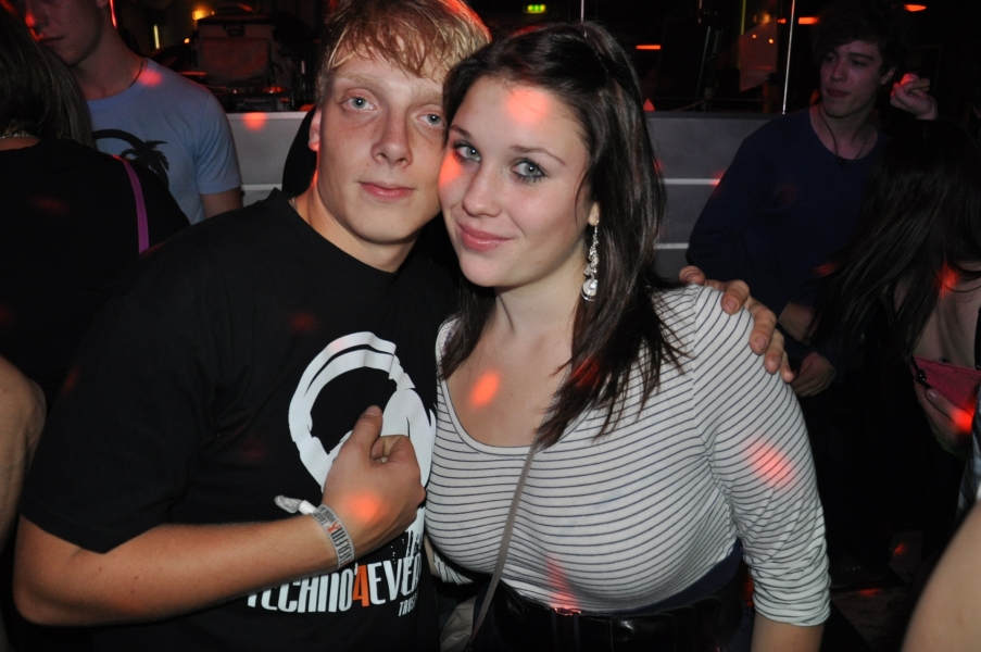 Vollbild 9 Years TECHNO4EVER B-Day Rave