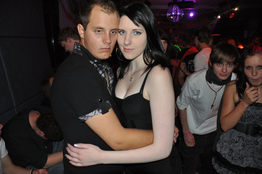 Vollbild 9 Years TECHNO4EVER B-Day Rave