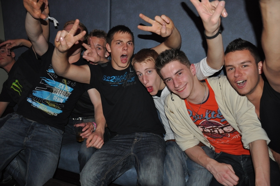 Vollbild 9 Years TECHNO4EVER B-Day Rave