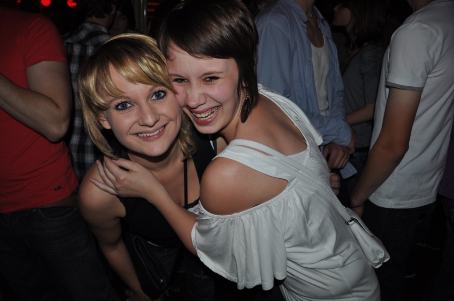 Vollbild 9 Years TECHNO4EVER B-Day Rave