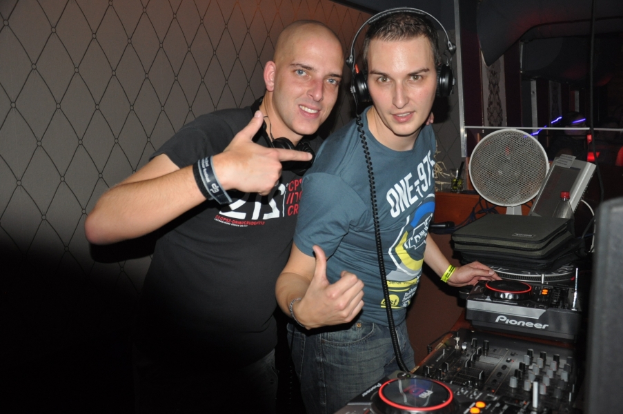 Vollbild 9 Years TECHNO4EVER B-Day Rave