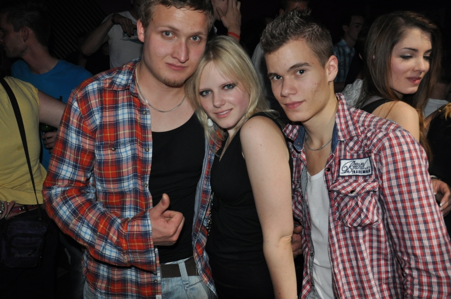 Vollbild 9 Years TECHNO4EVER B-Day Rave