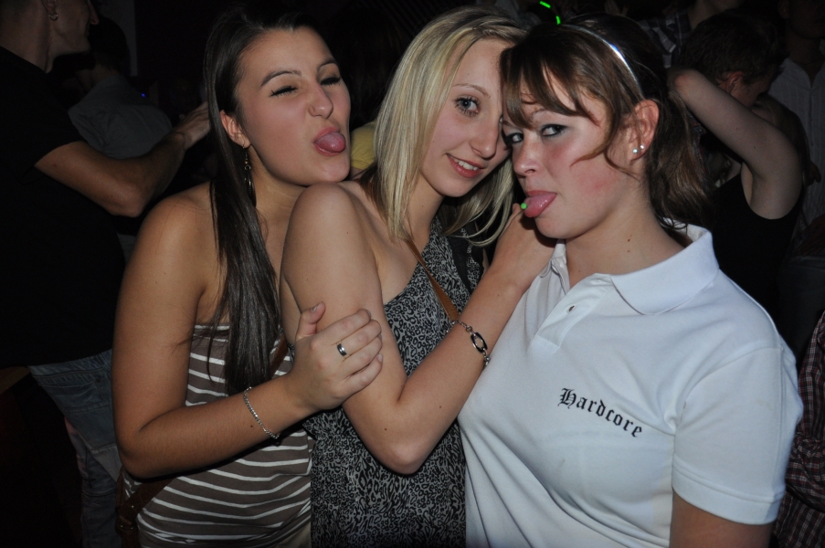 Vollbild 9 Years TECHNO4EVER B-Day Rave