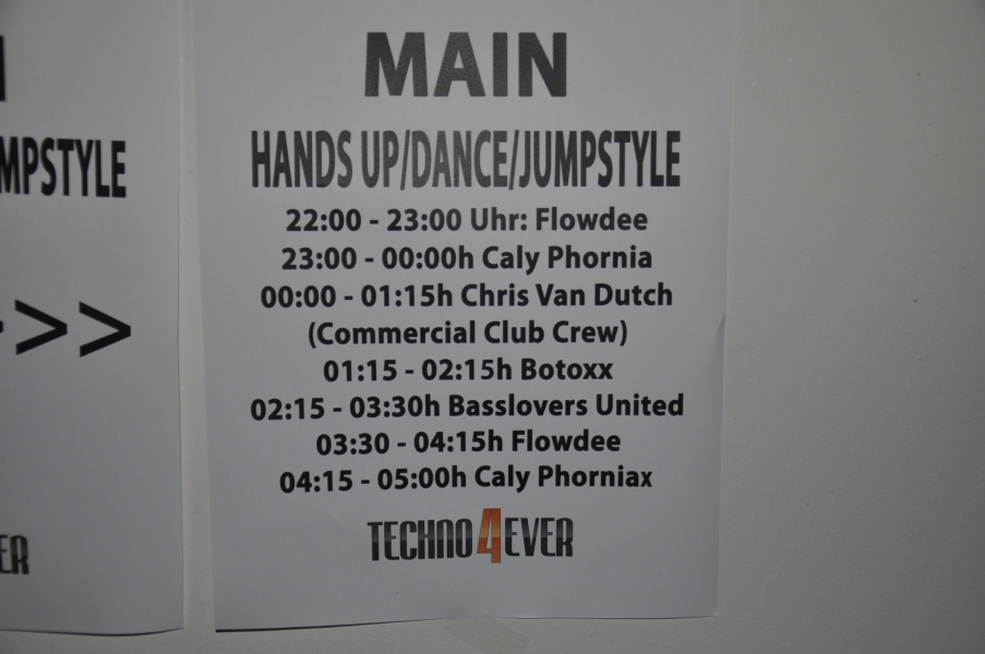 Vollbild 9 Years TECHNO4EVER B-Day Rave
