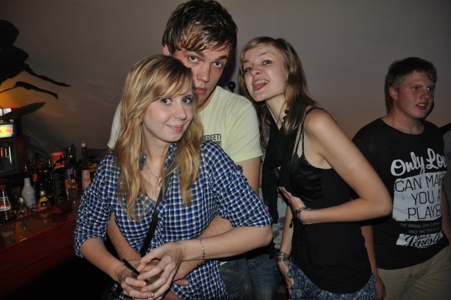 Vollbild 9 Years TECHNO4EVER B-Day Rave