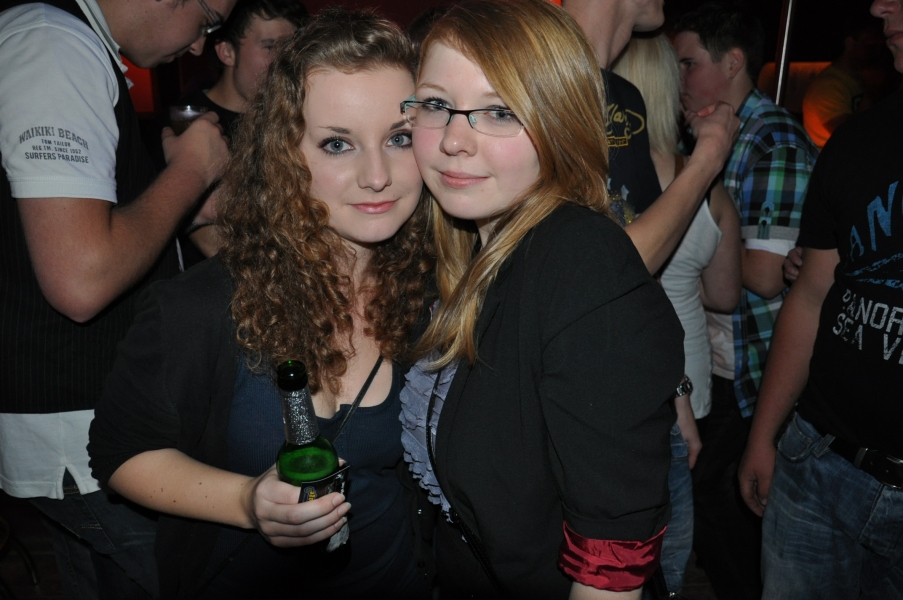 Vollbild 9 Years TECHNO4EVER B-Day Rave