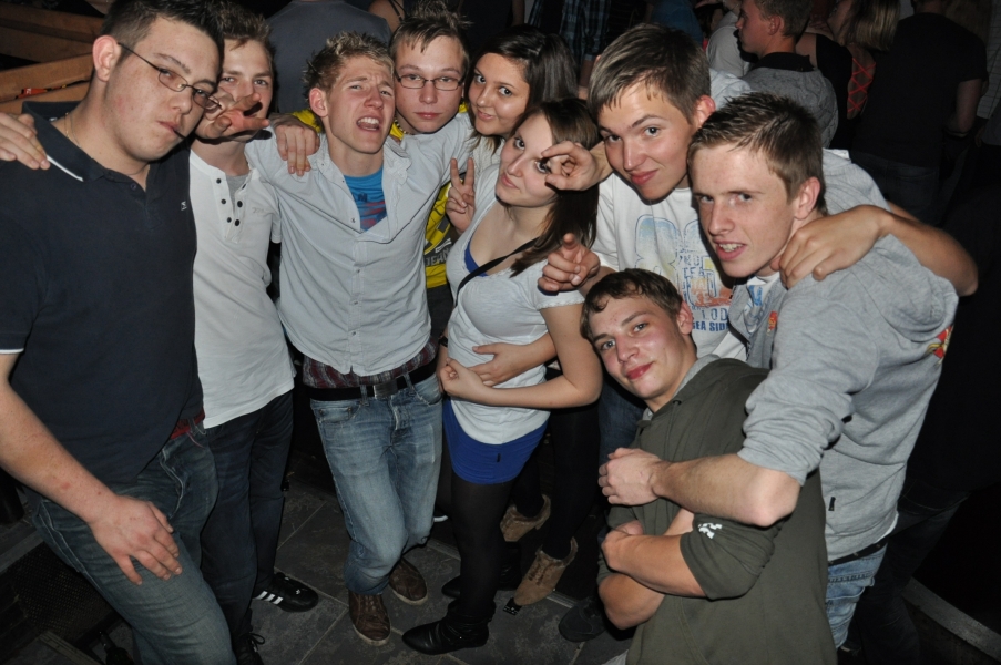 Vollbild 9 Years TECHNO4EVER B-Day Rave