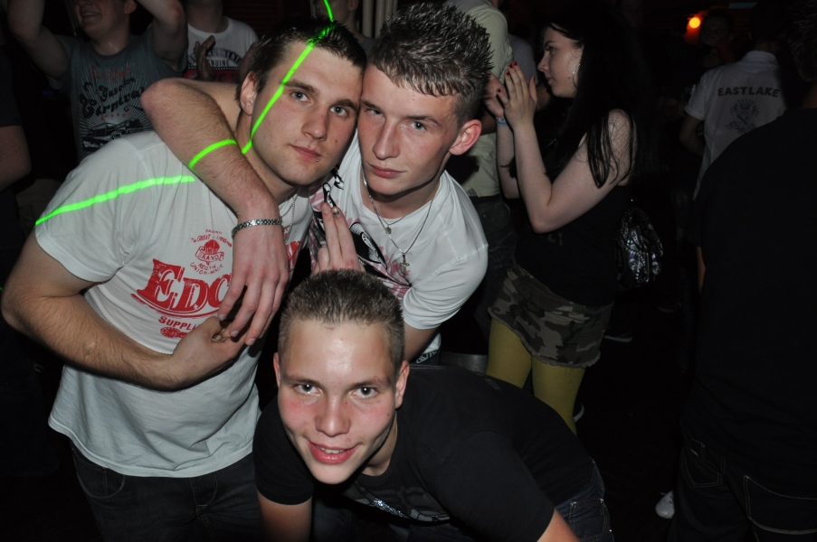 Vollbild 9 Years TECHNO4EVER B-Day Rave
