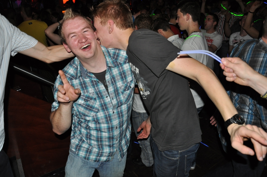 Vollbild 9 Years TECHNO4EVER B-Day Rave