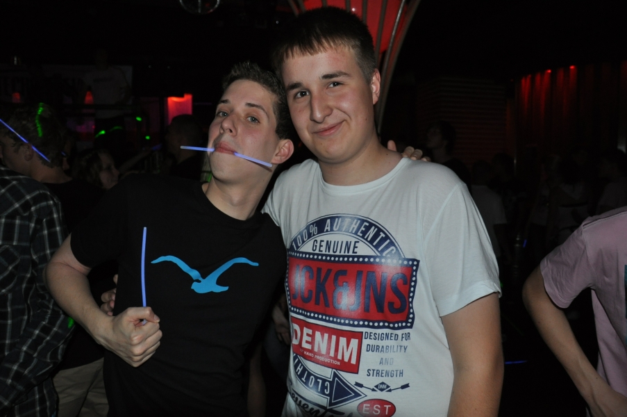 Vollbild 9 Years TECHNO4EVER B-Day Rave