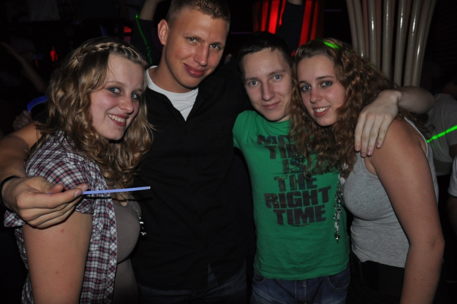 Vollbild 9 Years TECHNO4EVER B-Day Rave