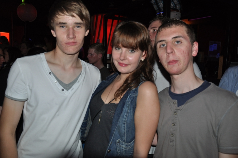 Vollbild 9 Years TECHNO4EVER B-Day Rave