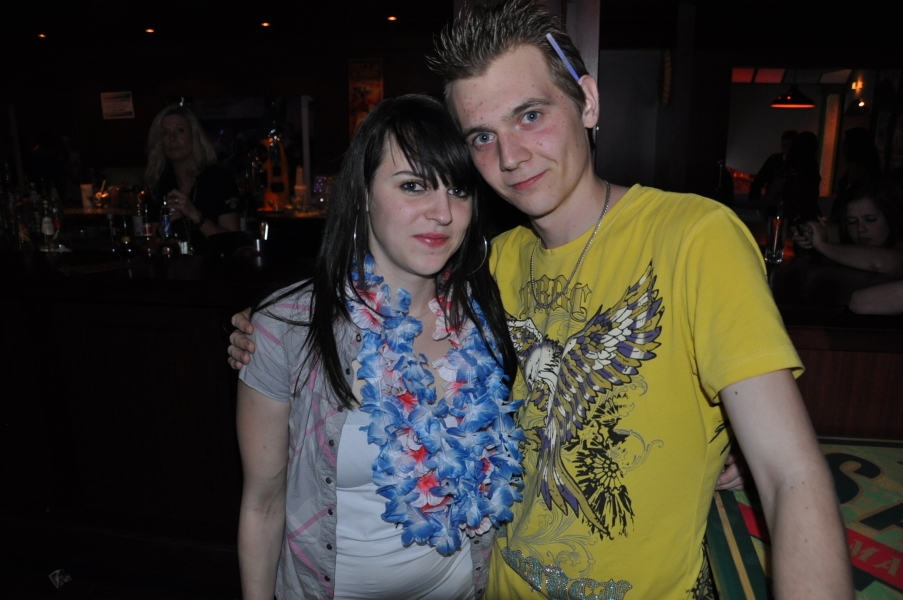 Vollbild 9 Years TECHNO4EVER B-Day Rave