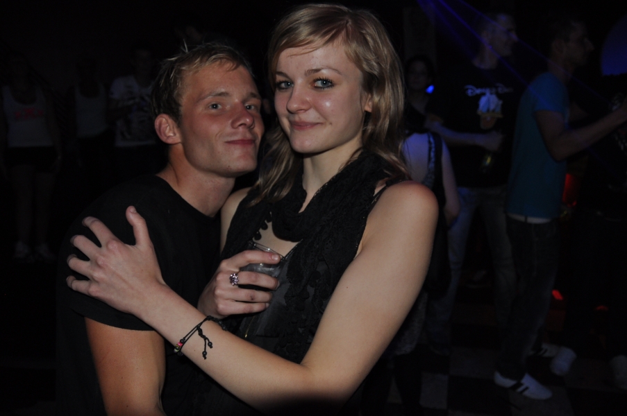 Vollbild 9 Years TECHNO4EVER B-Day Rave