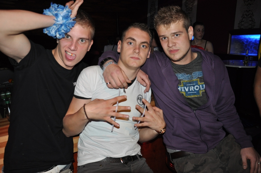 Vollbild 9 Years TECHNO4EVER B-Day Rave