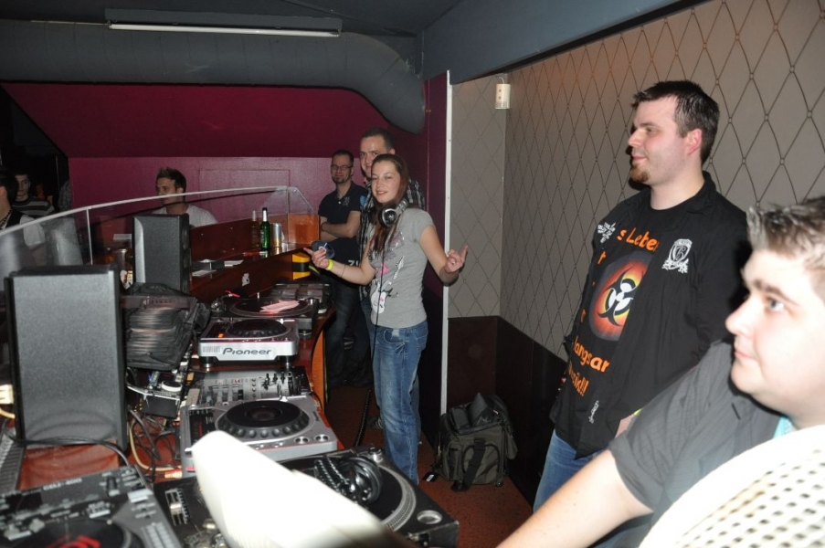 Vollbild TECHNO4EVER CHRISTMAS RAVE
