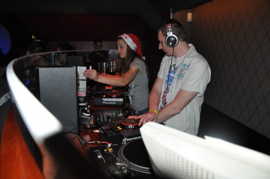 Vollbild TECHNO4EVER CHRISTMAS RAVE