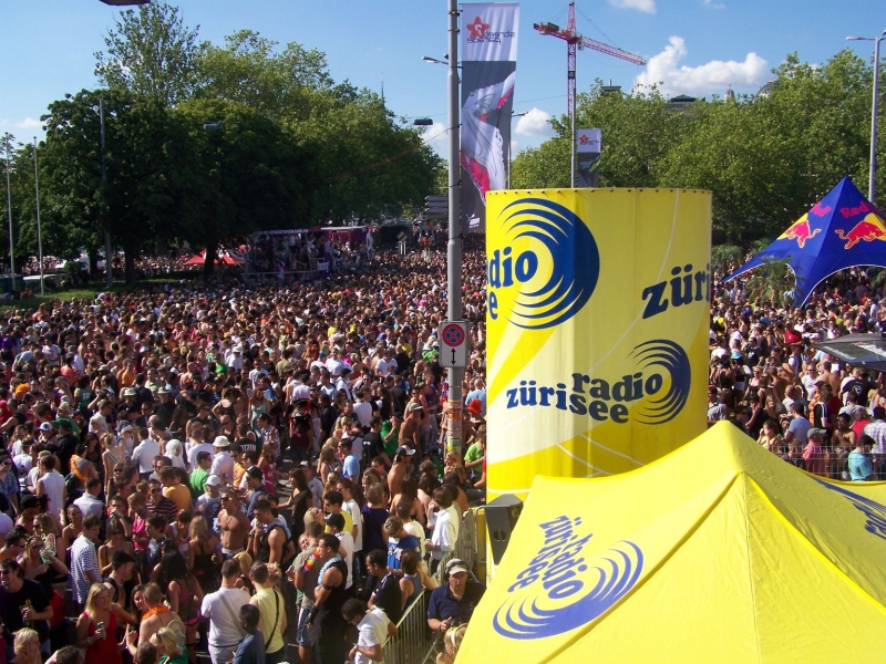 Vollbild Street Parade